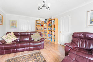 Lounge- click for photo gallery